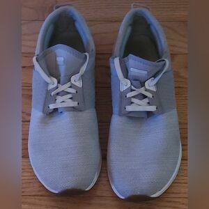 New Balance DynaSoft Nergize v3 Gray & White Sneakers Sz 10